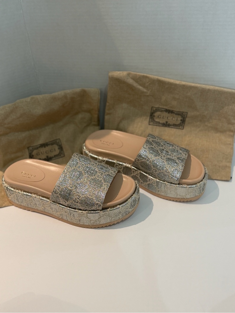 Gucci Lamé Slide Platform Sandals GG Signature Slides  PRICE DROP!